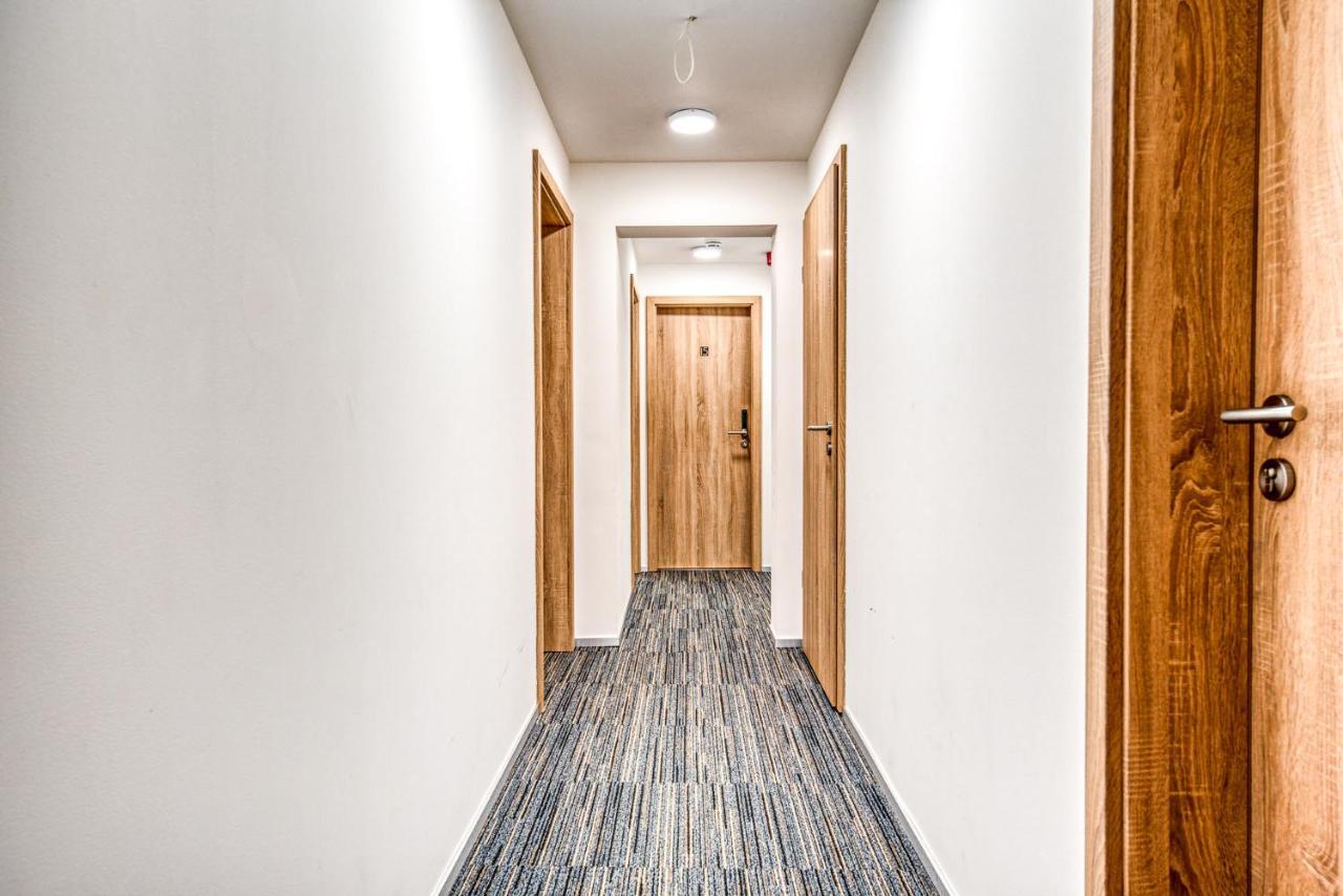 Hotel L'Avenue ลิบรามองต์ ภายนอก รูปภาพ